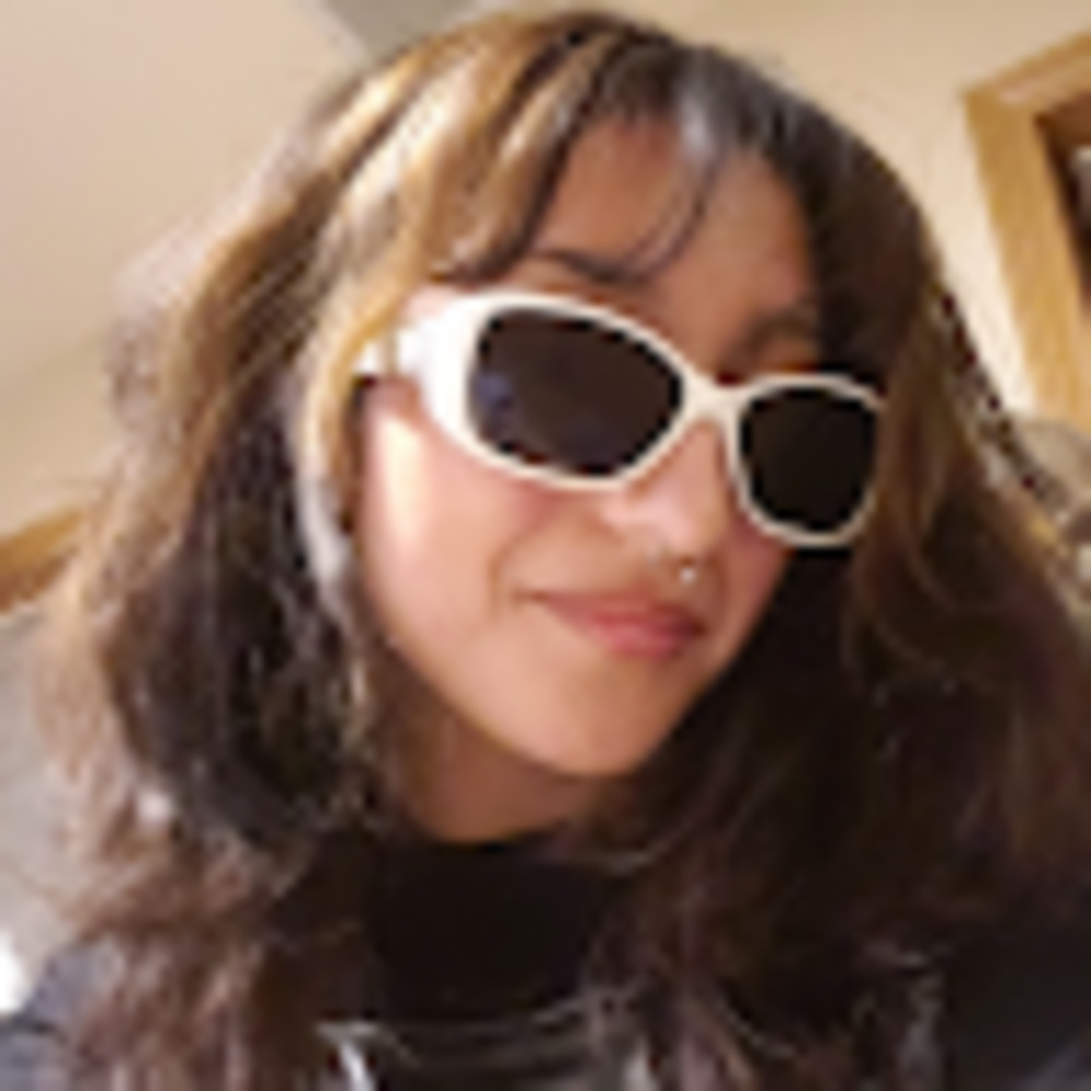 Meet your Posher, Andrea
